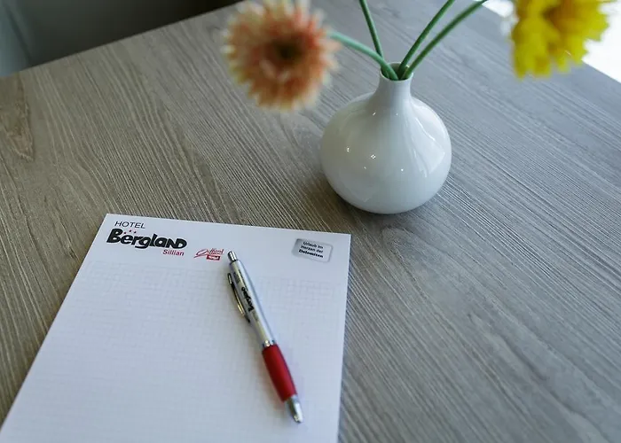 מלון Bergland 3*